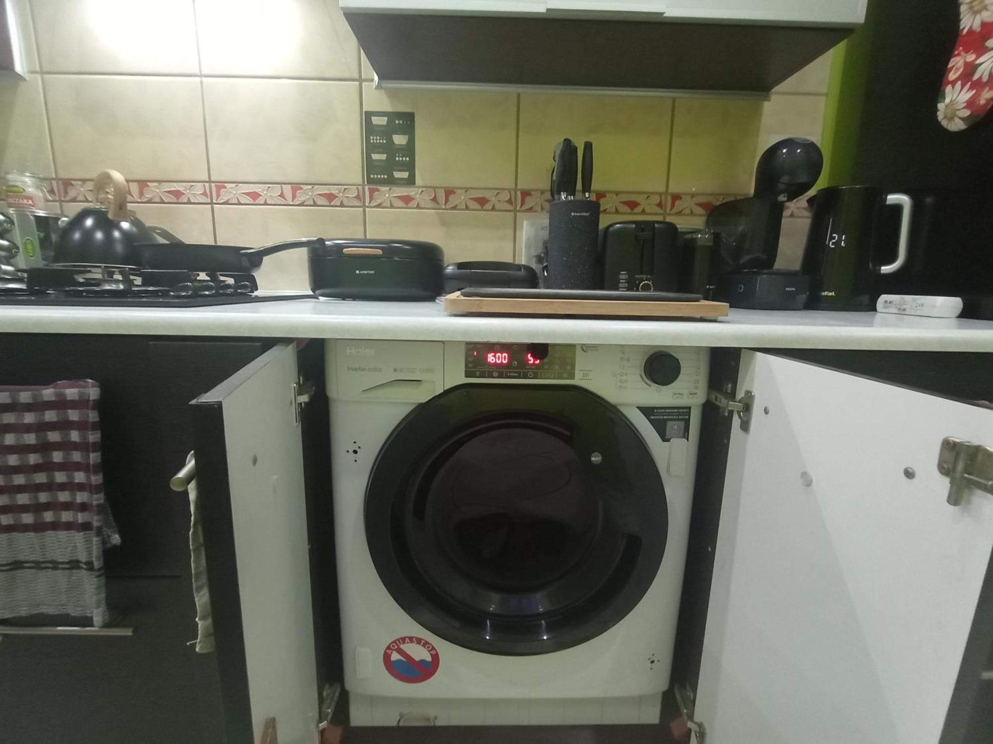 Apartament Venge -Cale Mieszkanie 46M2 Na Wylacznosc - Z Jedna Sypialnia I Jednym Sypialno-Salonem -3 Pietro Bez Windy- Rezerwacja Bez Karty Kredytowej-Klimatyzacja-Netflix-2 Lozeczka Dzieciece- Bezplatny Parking Publiczny Wrocław Eksteriør bilde