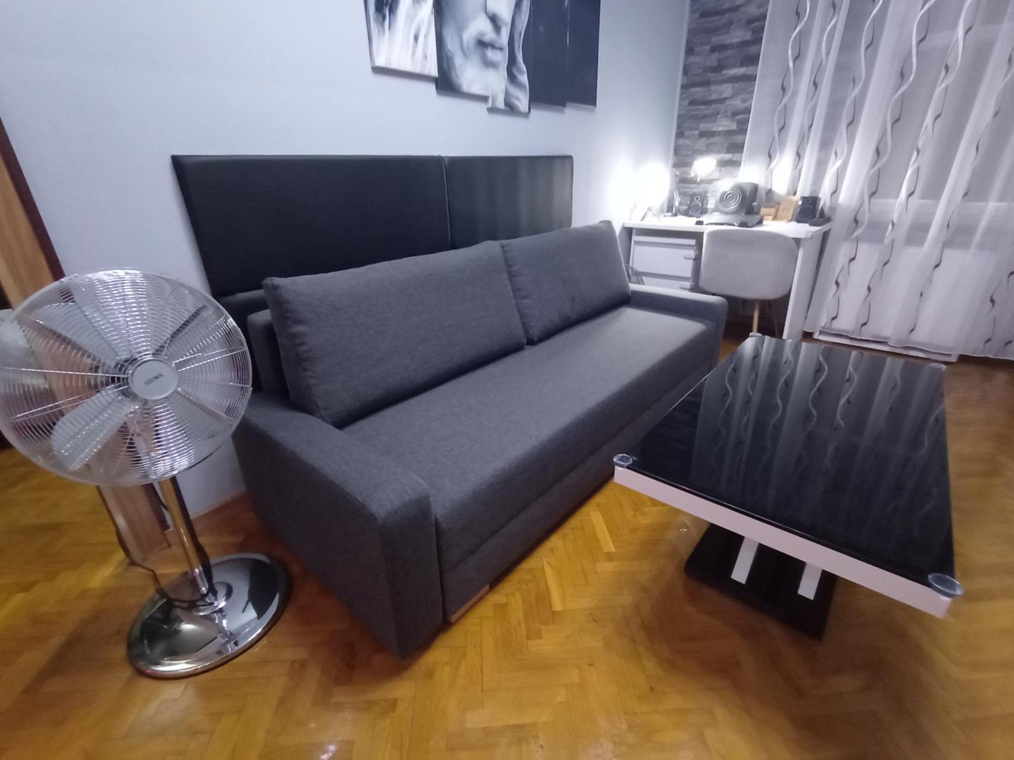 Apartament Venge -Cale Mieszkanie 46M2 Na Wylacznosc - Z Jedna Sypialnia I Jednym Sypialno-Salonem -3 Pietro Bez Windy- Rezerwacja Bez Karty Kredytowej-Klimatyzacja-Netflix-2 Lozeczka Dzieciece- Bezplatny Parking Publiczny Wrocław Eksteriør bilde