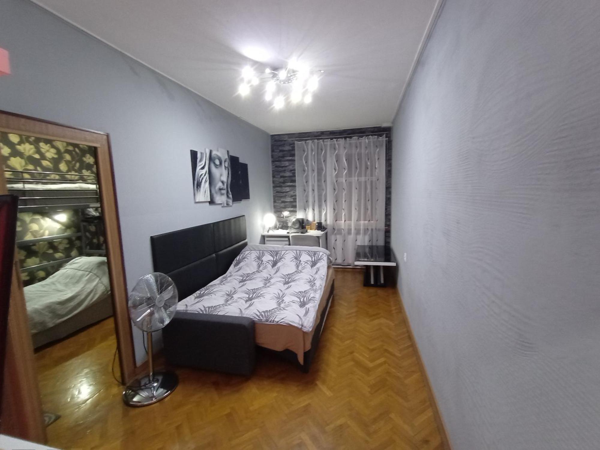 Apartament Venge -Cale Mieszkanie 46M2 Na Wylacznosc - Z Jedna Sypialnia I Jednym Sypialno-Salonem -3 Pietro Bez Windy- Rezerwacja Bez Karty Kredytowej-Klimatyzacja-Netflix-2 Lozeczka Dzieciece- Bezplatny Parking Publiczny Wrocław Eksteriør bilde